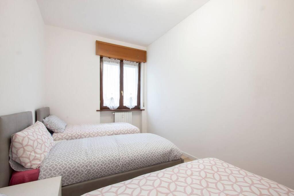 Senago'S Home - 15 Minuti Rho Fiera ภายนอก รูปภาพ